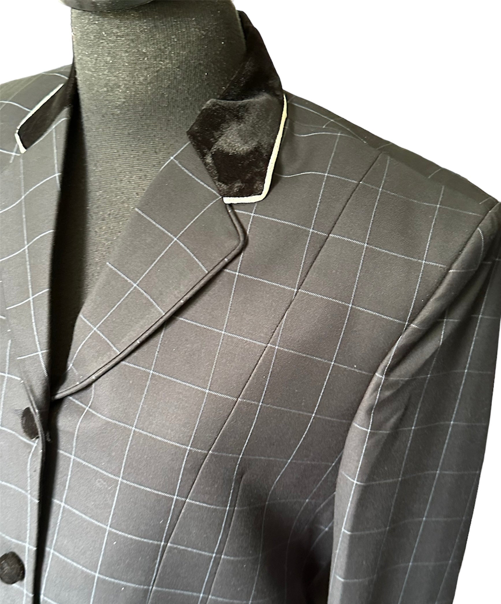 English Show coat Midnight with black velvet windowpane Fabric Cide MD0807
