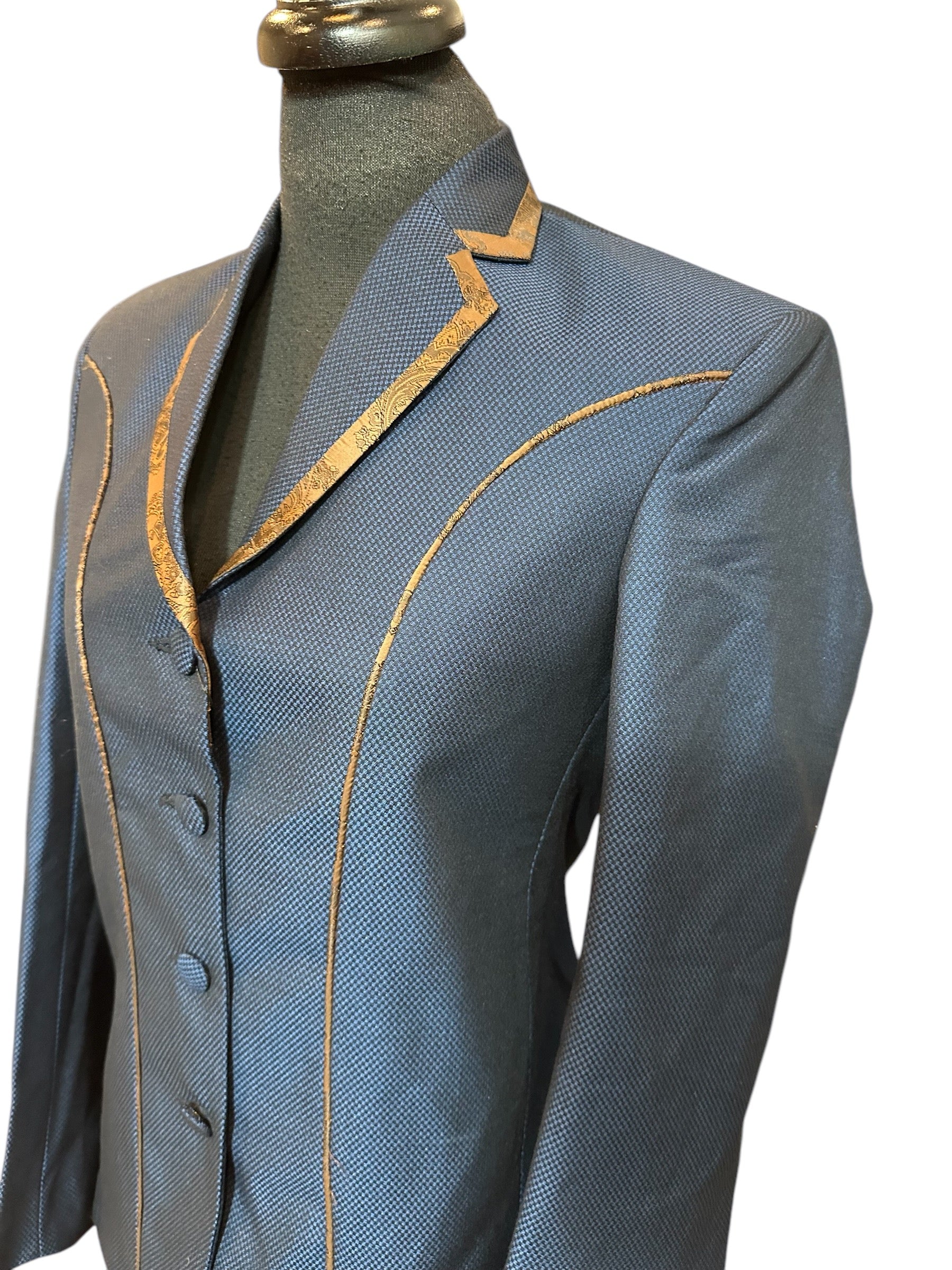 Western Showmanship Suit “E” Line