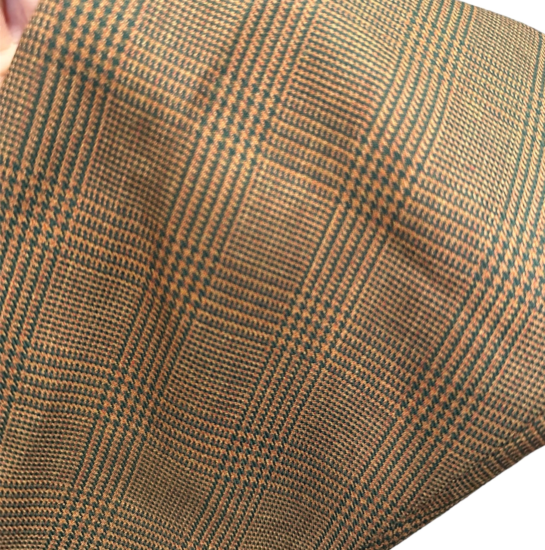 English Show Coat Tobacco and Black fabric Code MD114