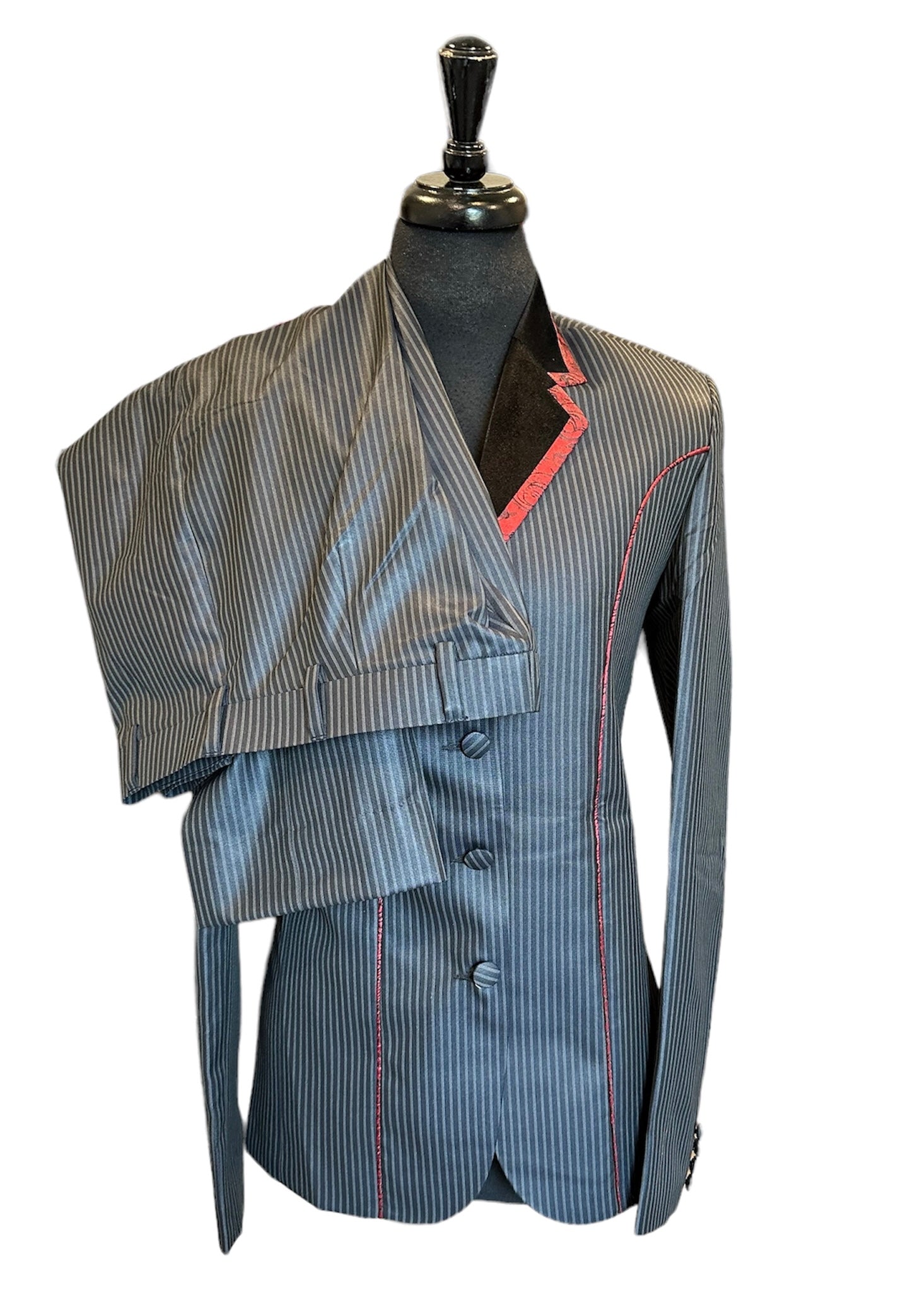 Showmanship Suit “E” Line One Only
