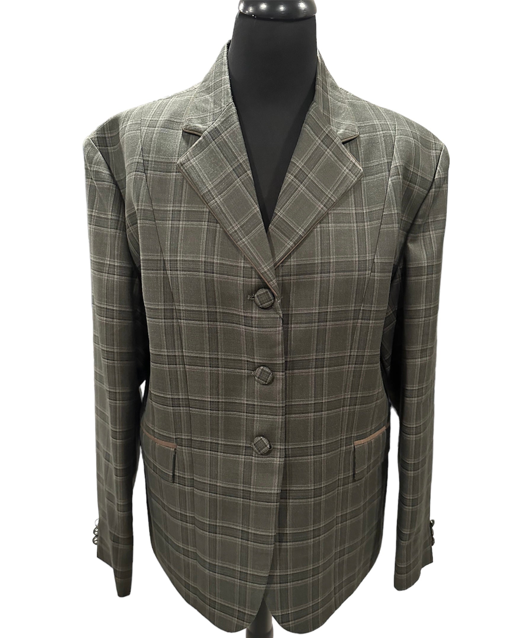 English Show Coat Plaid Fabric Code R235