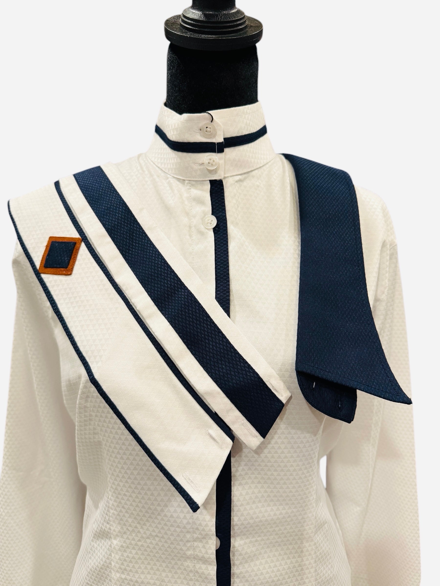 “The All Arounder” 🔺NEW🔺 Western and English Meet. Removable English and Western Collars. Navy and Rust Fabric Code 18