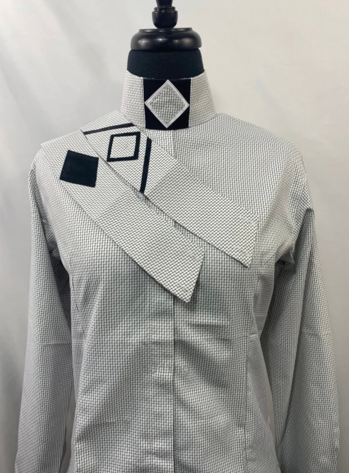 English Show Shirt Fabric Code P43