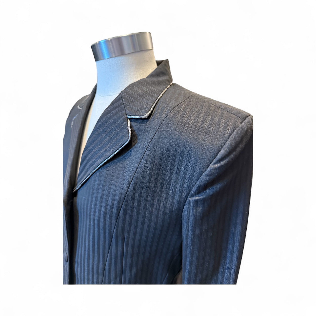 English Show Coat Black Self Stripe with Grey Paisley Pipe
