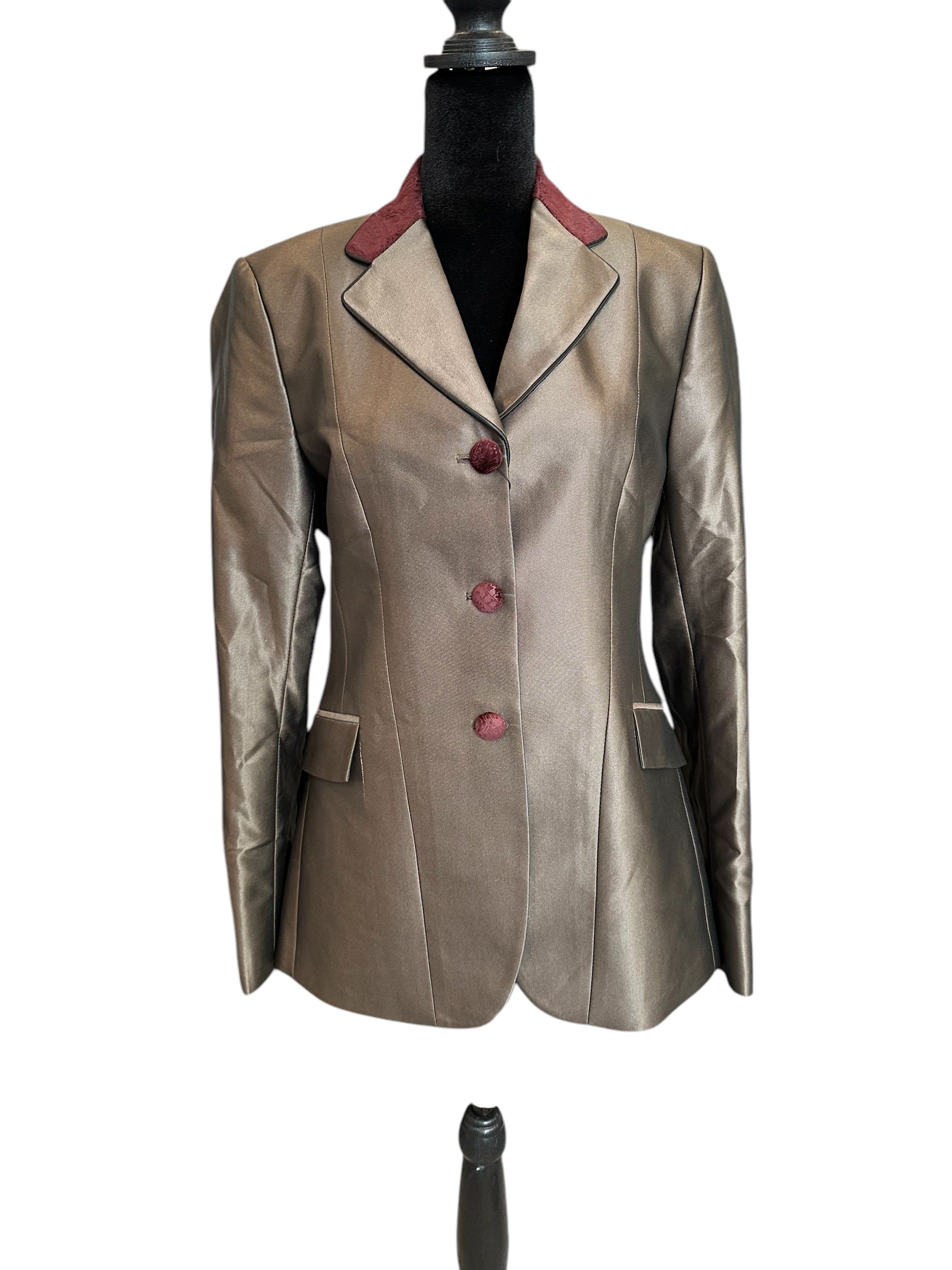 English Show Coat Brown with Black Fabric Code R0135-004