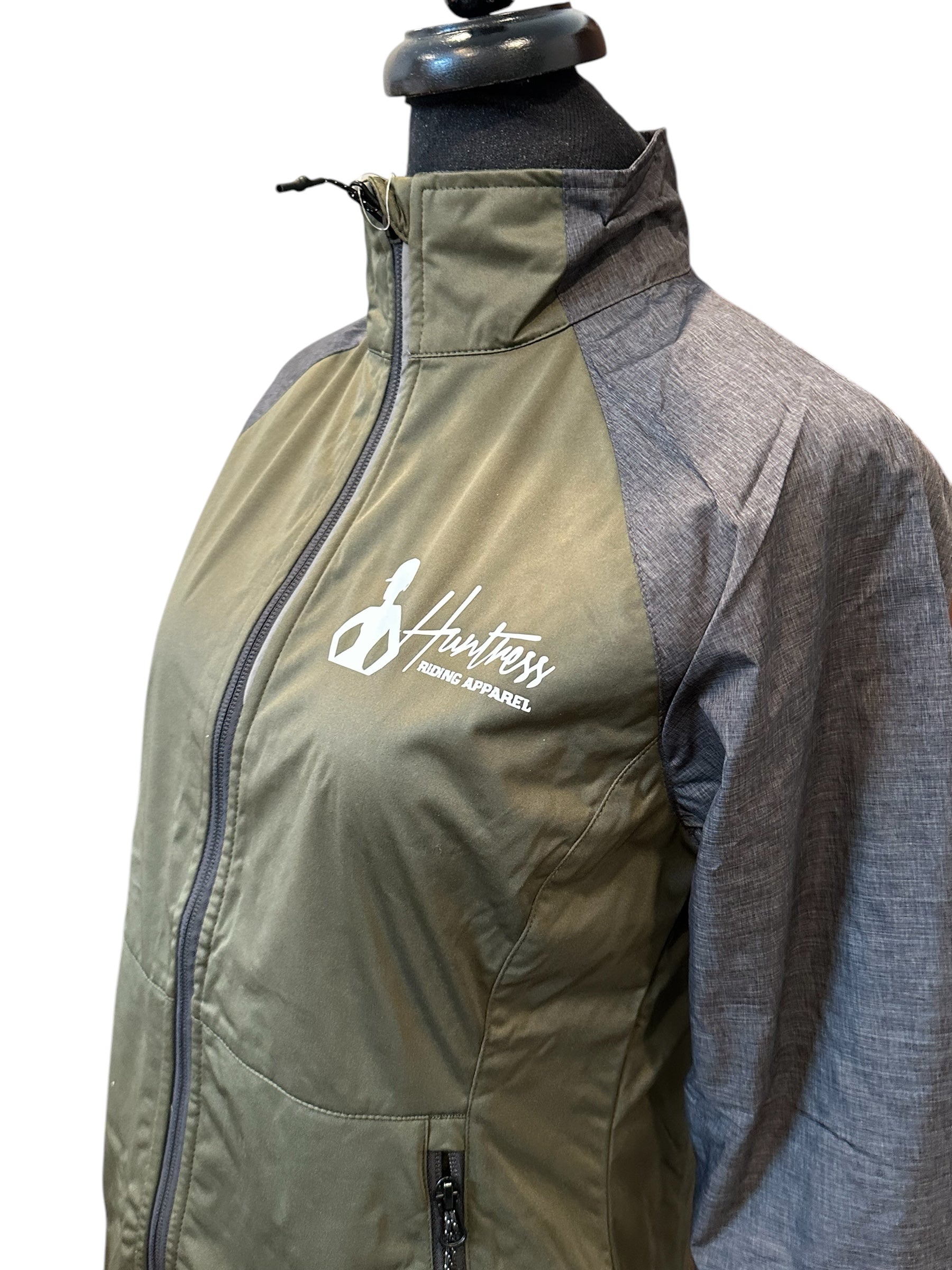 Huntress WindBreaker