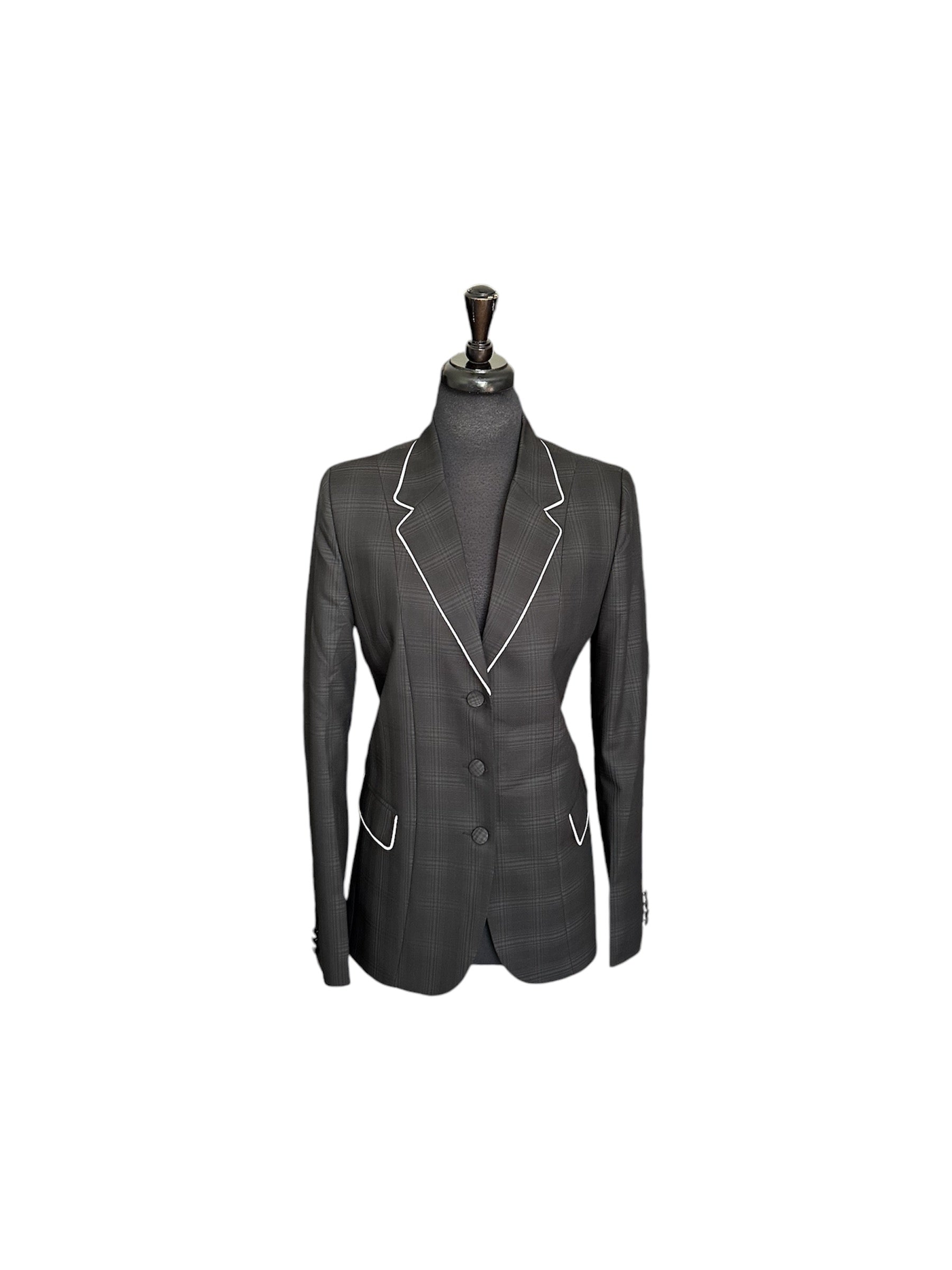 ‼️NEW‼️English Show Coat Black Self Print One only