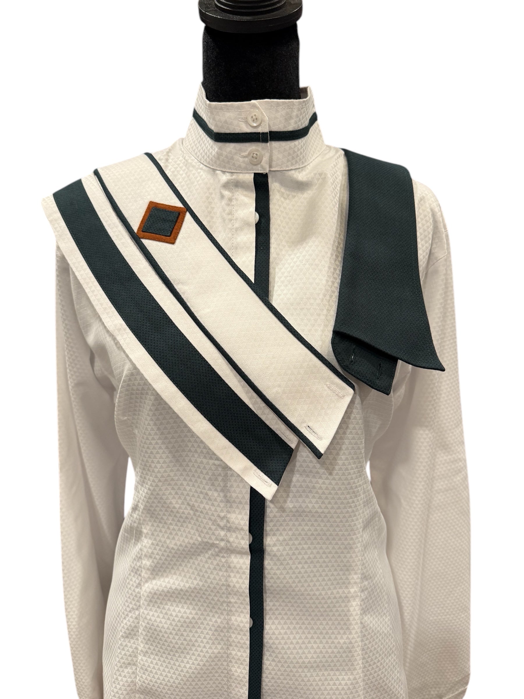 “The All Around” 🔺NEW🔺 Western and English meet. Removable English and Western Collars Hunter Green and White. Fabric Code X18