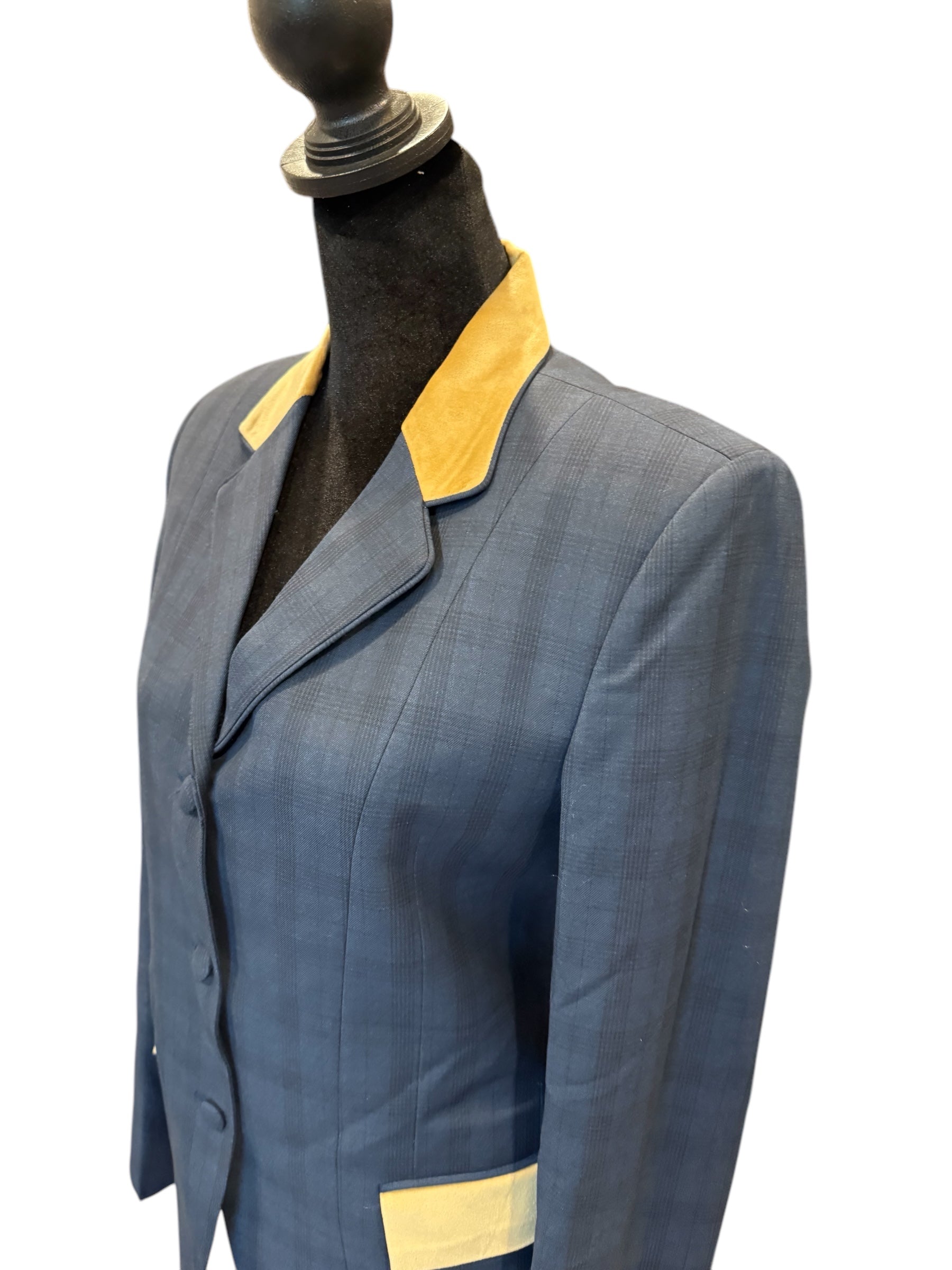 English Show Coat Navy Plaid with Tan Fabric Code IND051