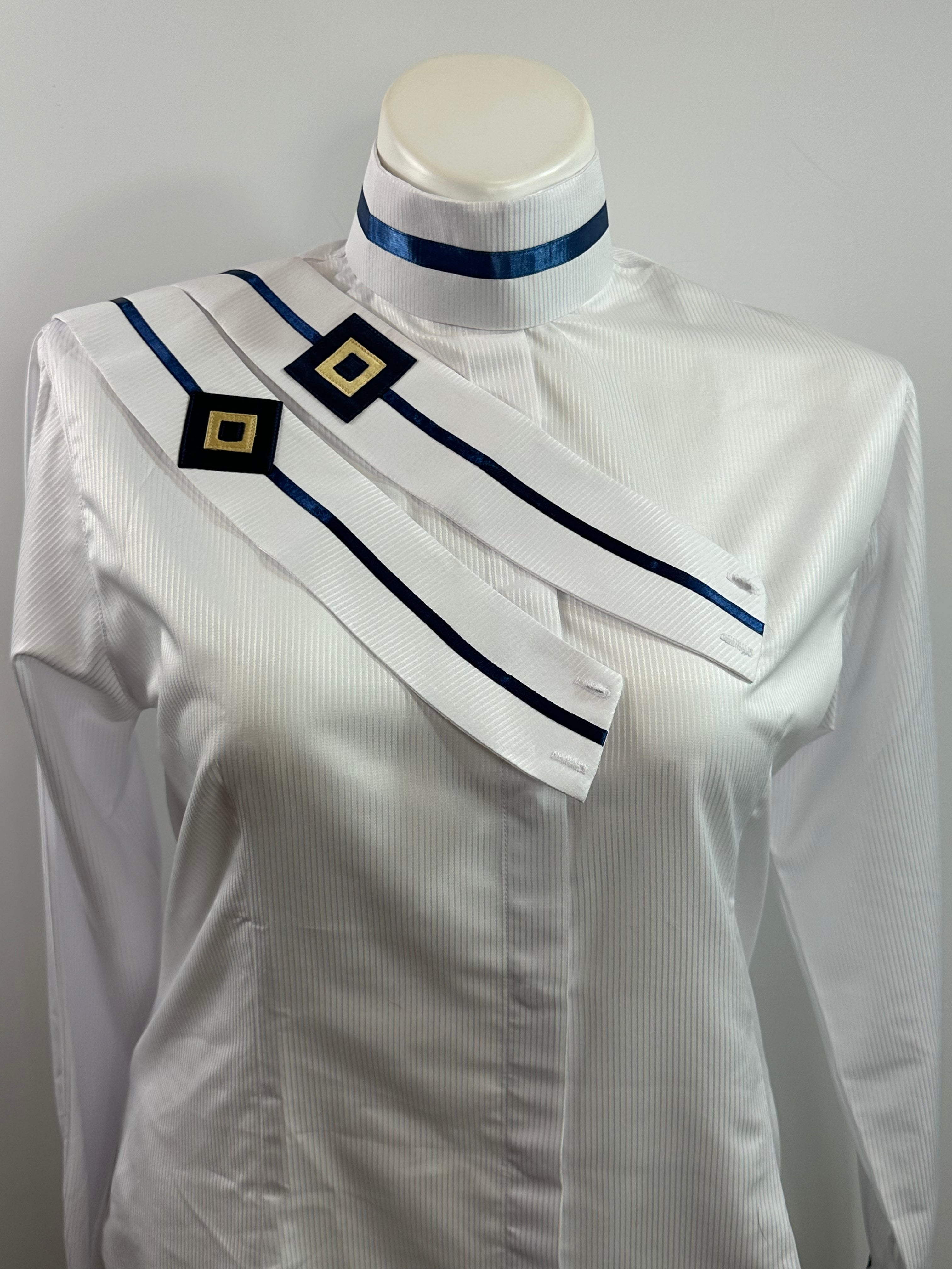 English Show Shirt Fabric Code T77