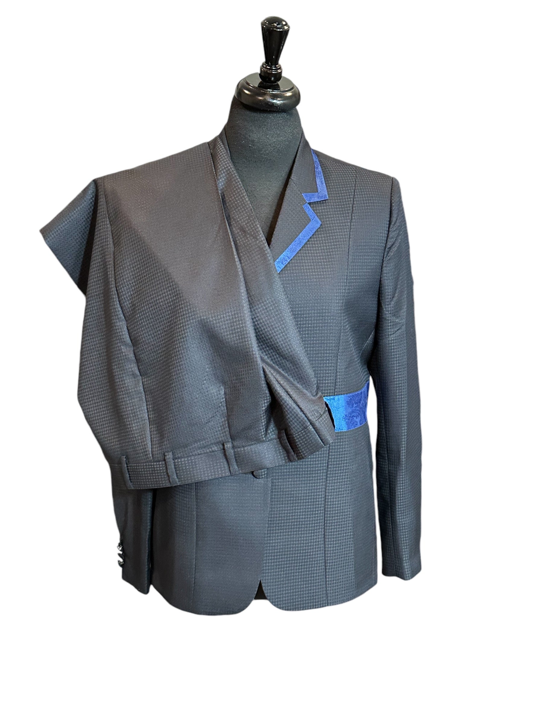 Showmanship Suit Black Mini Box with Blue accents