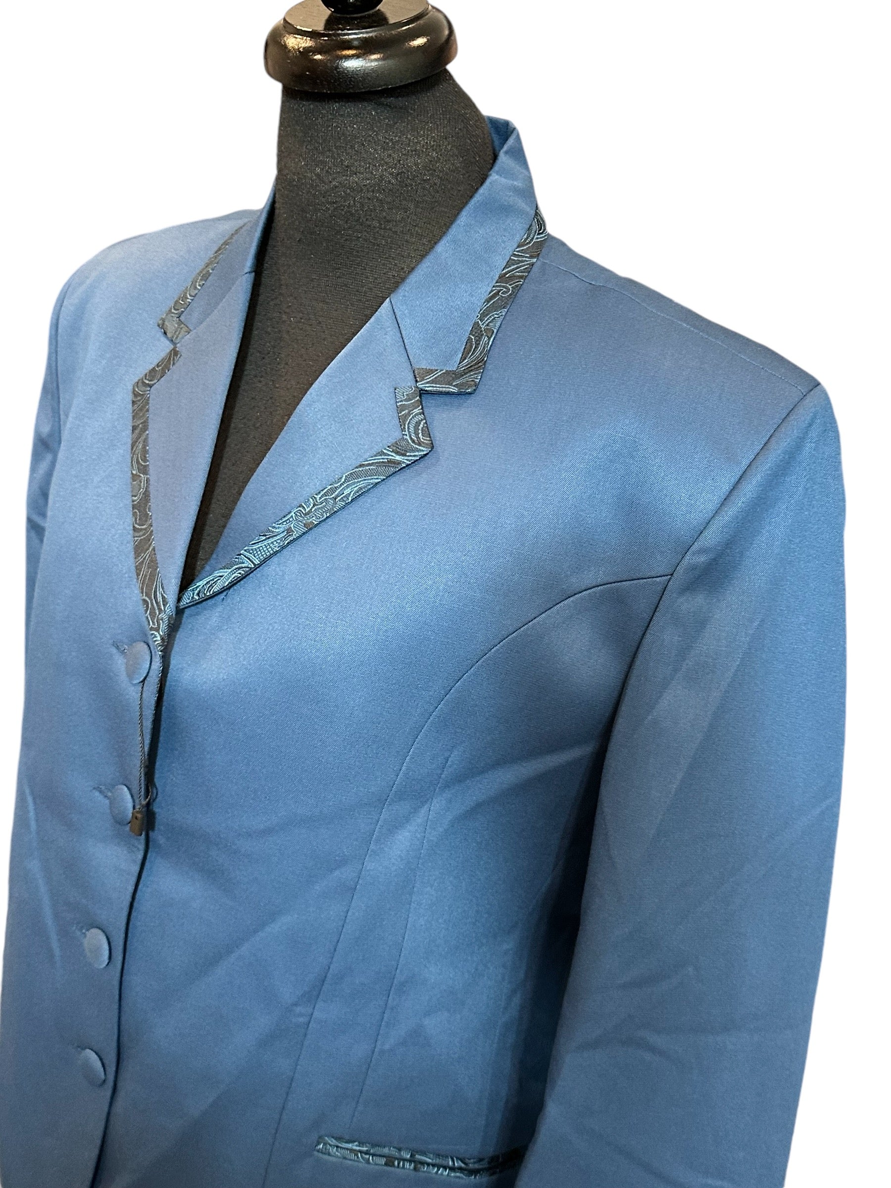 Showmanship Suit Blue with Paisley Trim