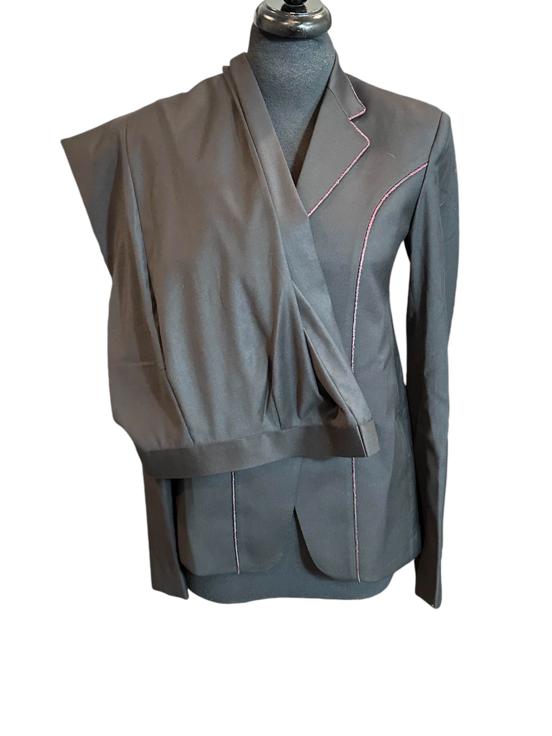 Showmanship Suit Black with Plum Trim