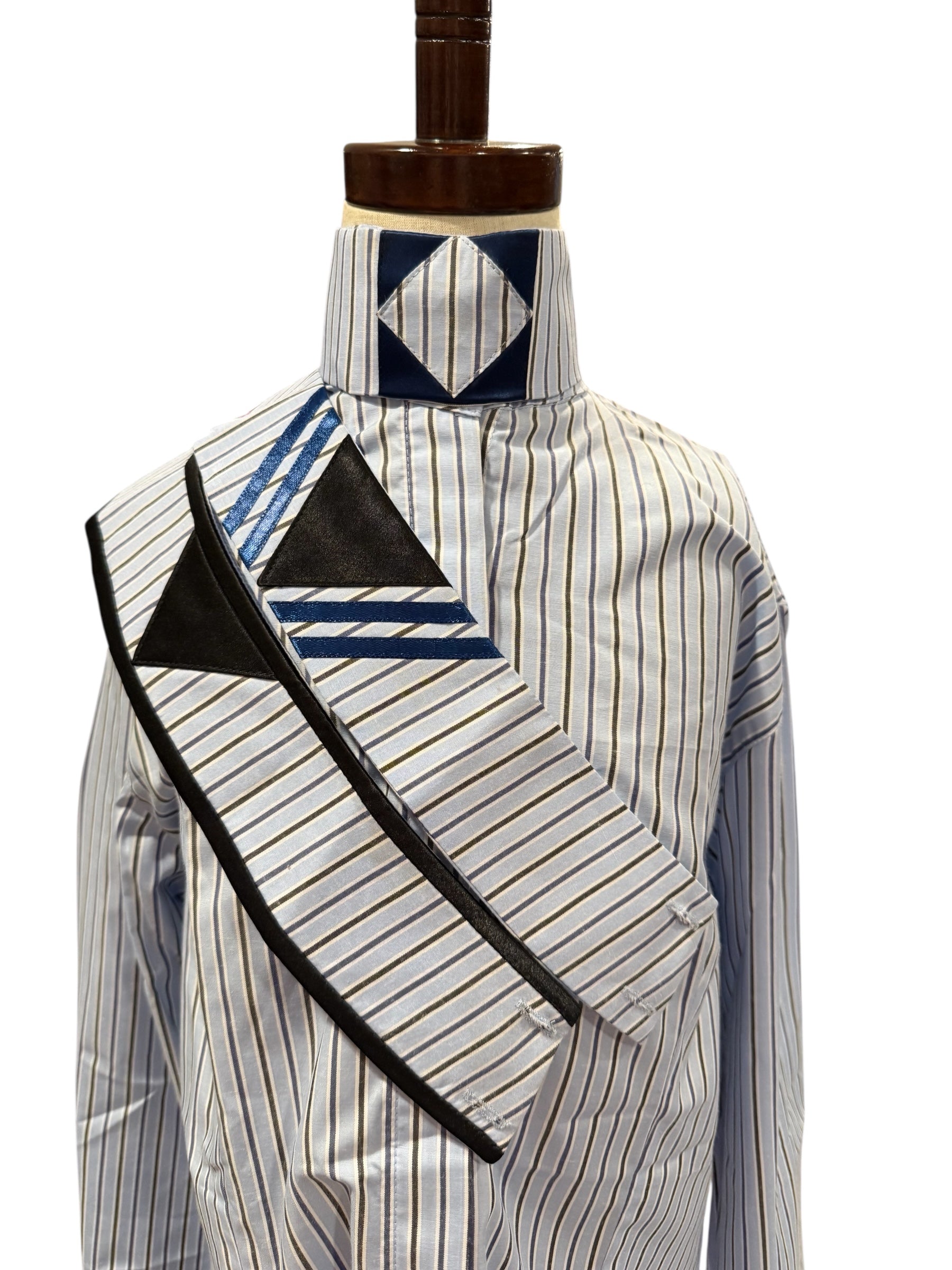 English Show Shirt Light Blue with Black and Navy Fabric Code J53