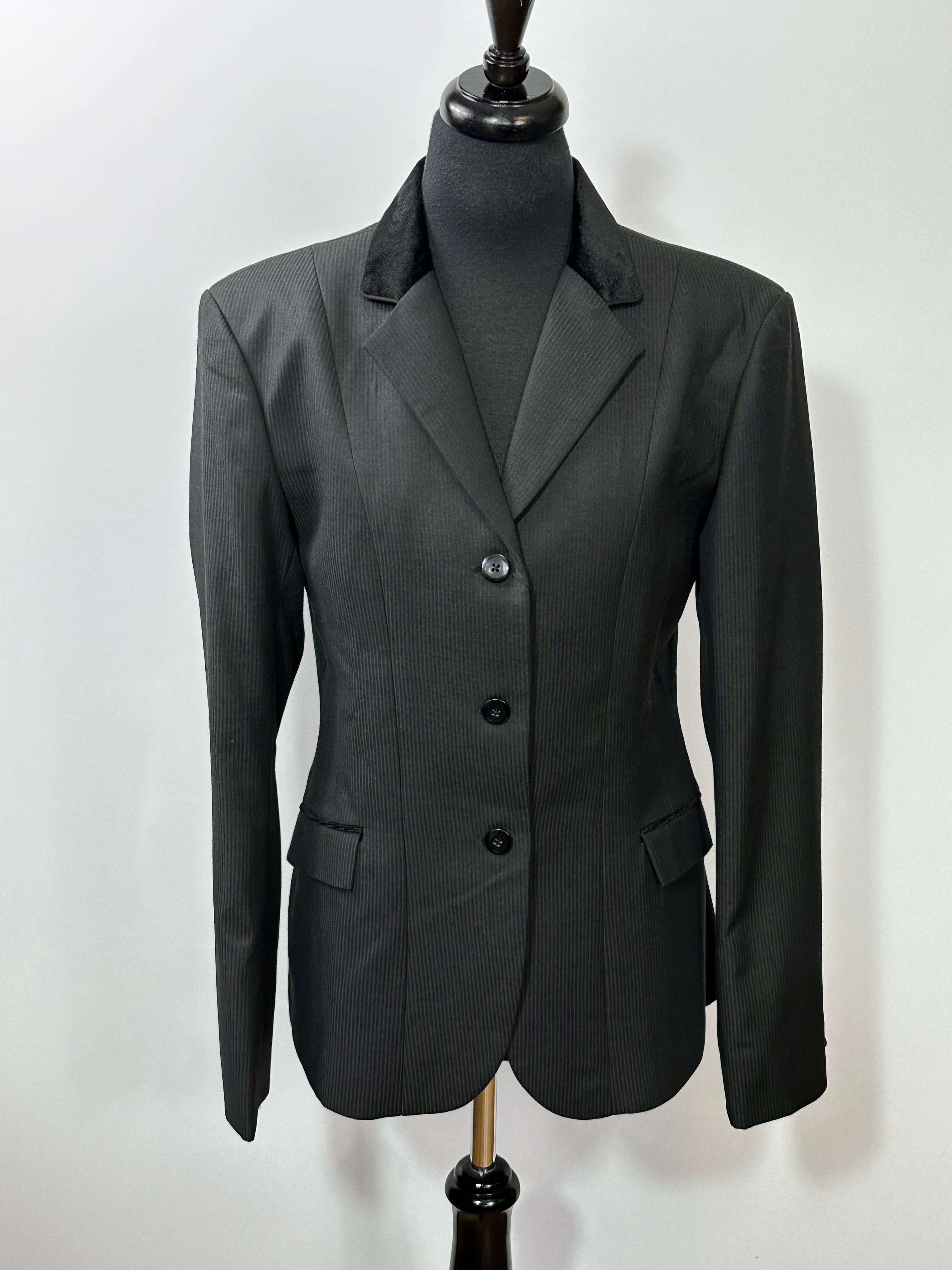 English Show Coat Black Tone on Tone Fabric Code R244