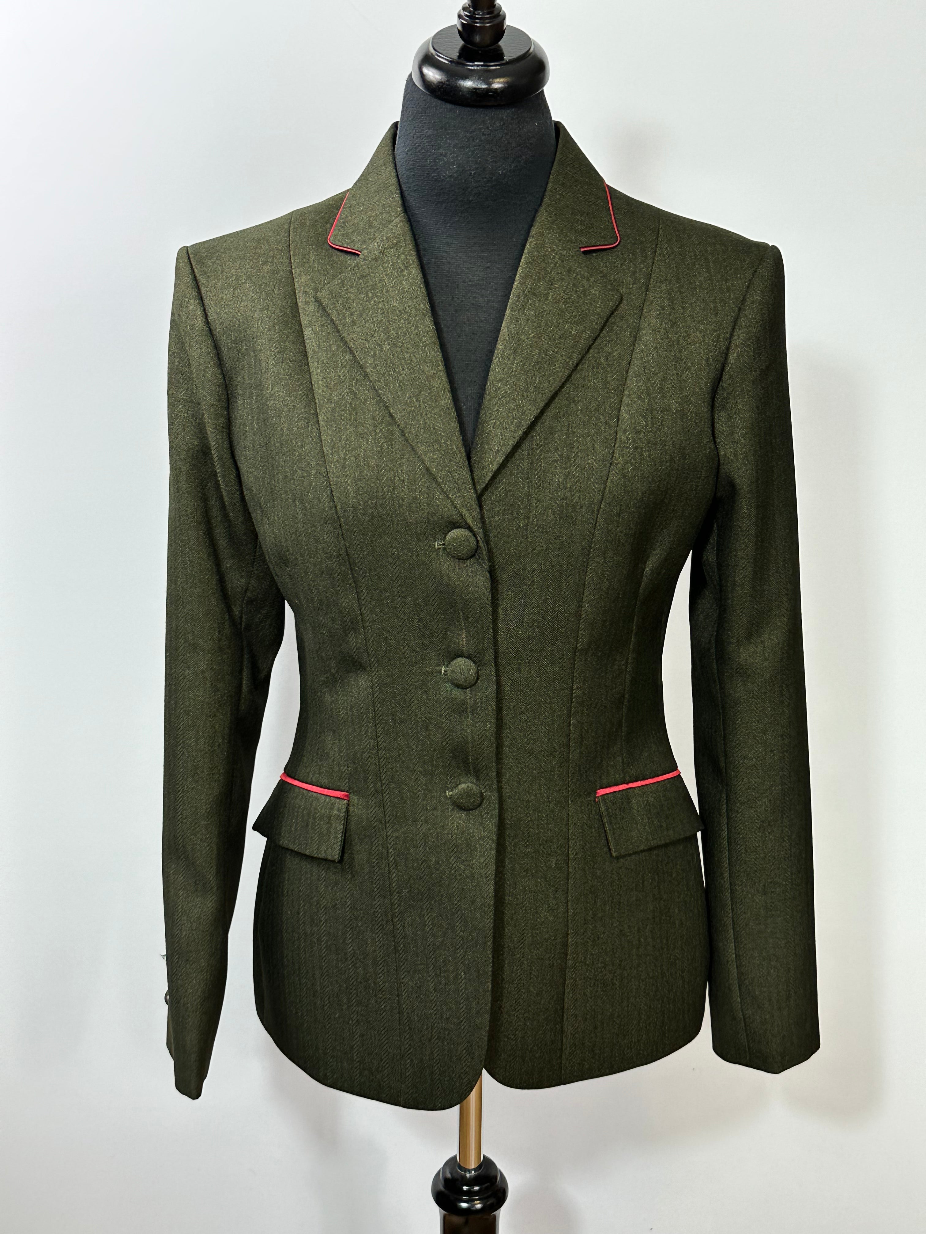 English Show Coat Olive and Burgundy Fabric Code R080