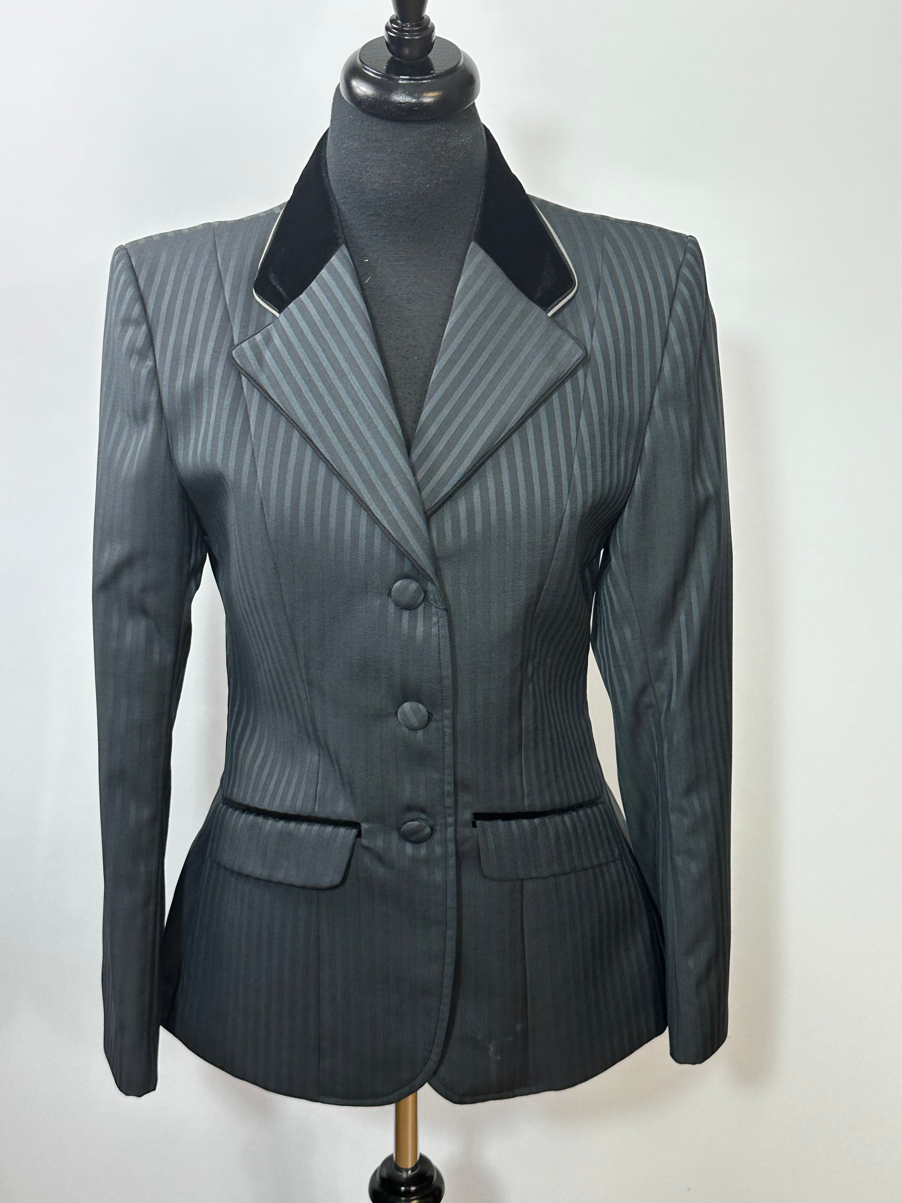 English Show Coat Fabric Code R178