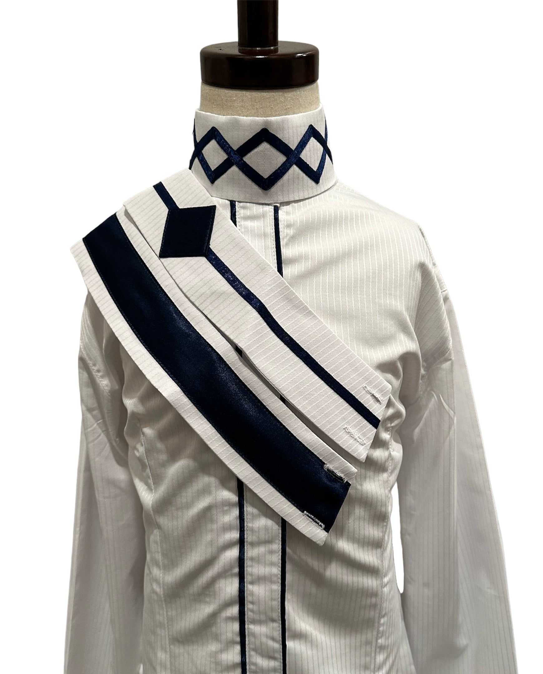 English Show Shirt White with Navy accents Fabric Code S06