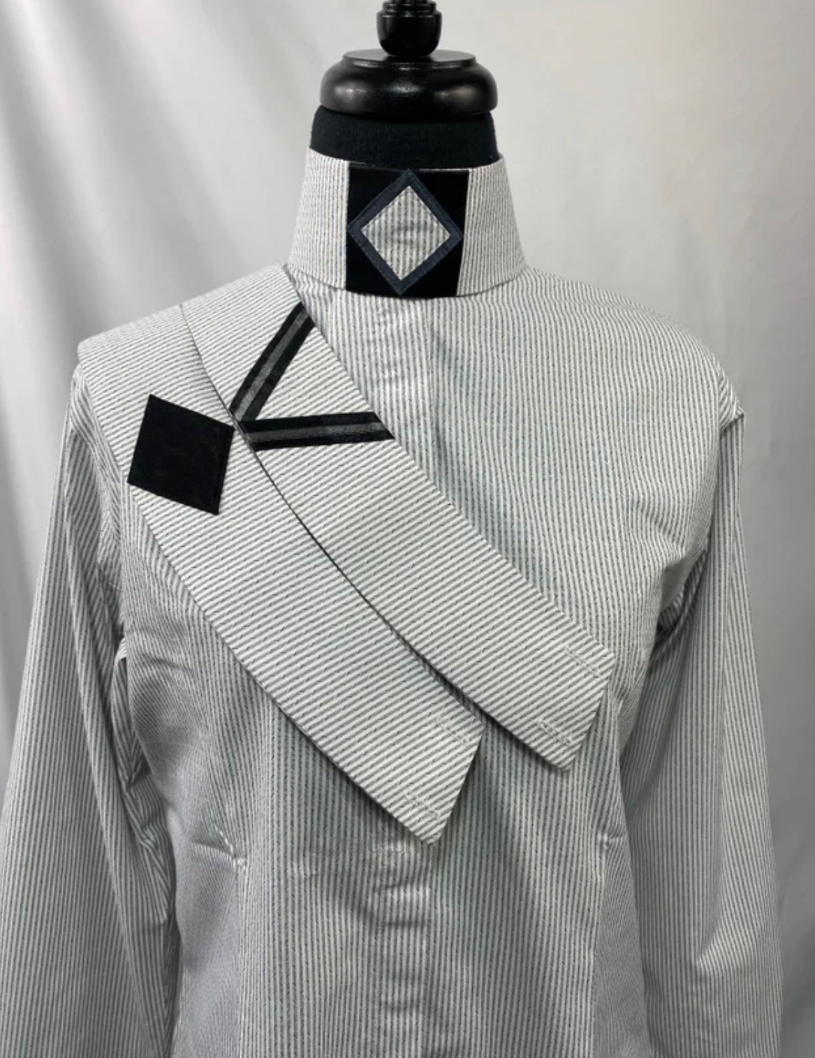 English Show Shirt Fabric Code P38