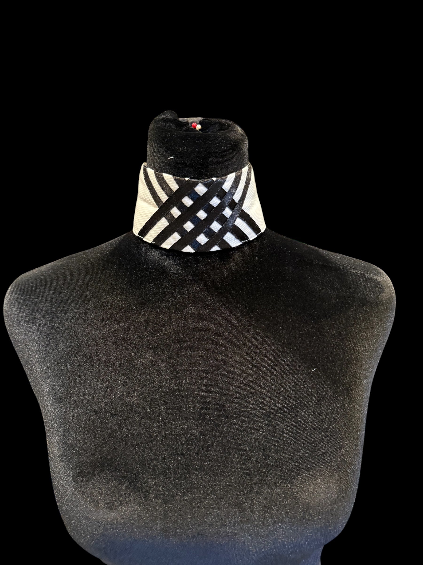 Single Collar