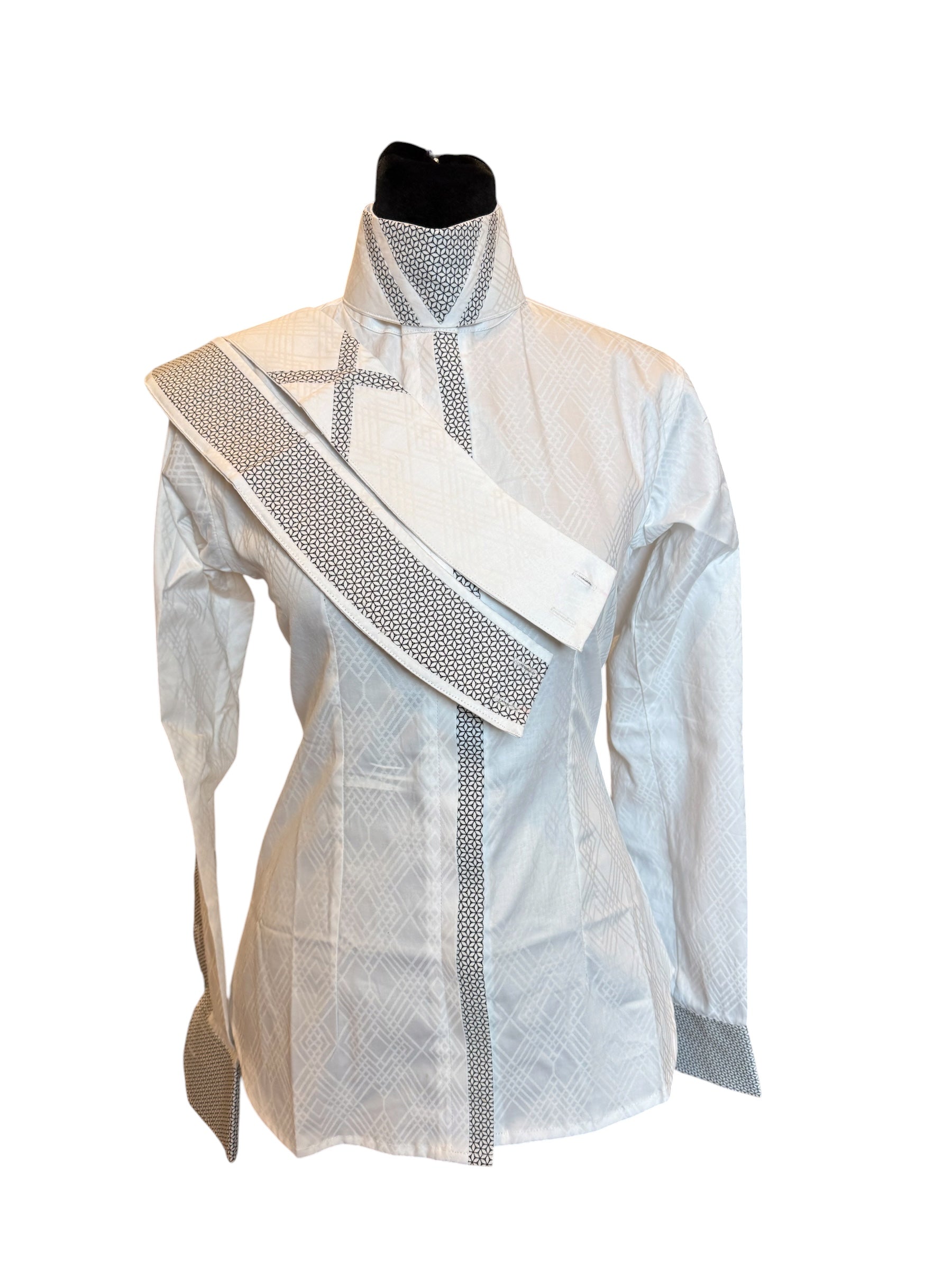 English show shirt with hidden zipper