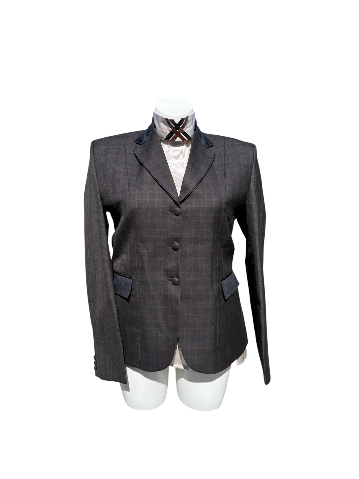 English show coat the “Novi” Beautiful brown plaid with black accents. Hidden zipper