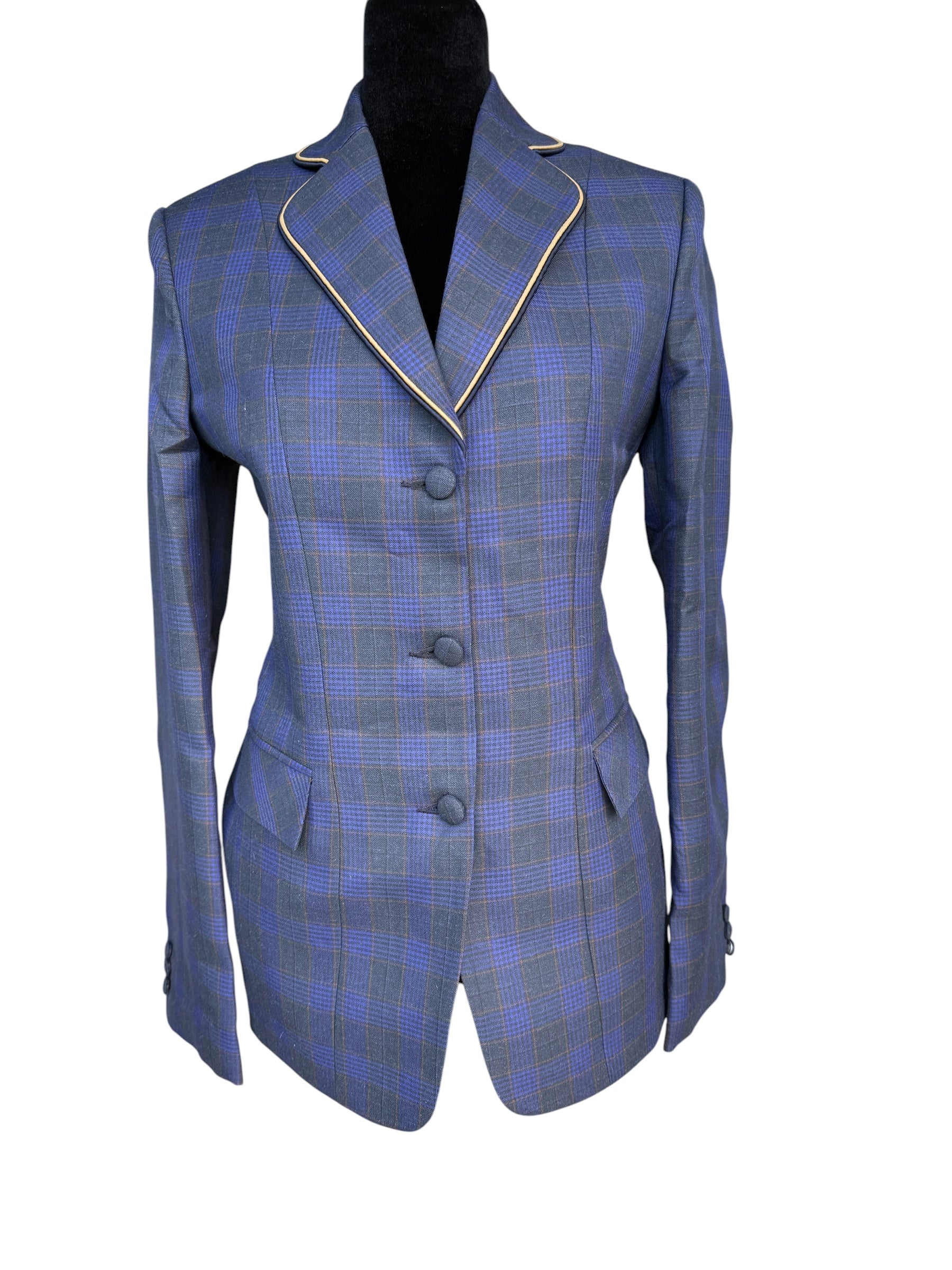 🔺NEW🔺 English Show Coat The ADA maybe plaid with “Hidden Zipper”