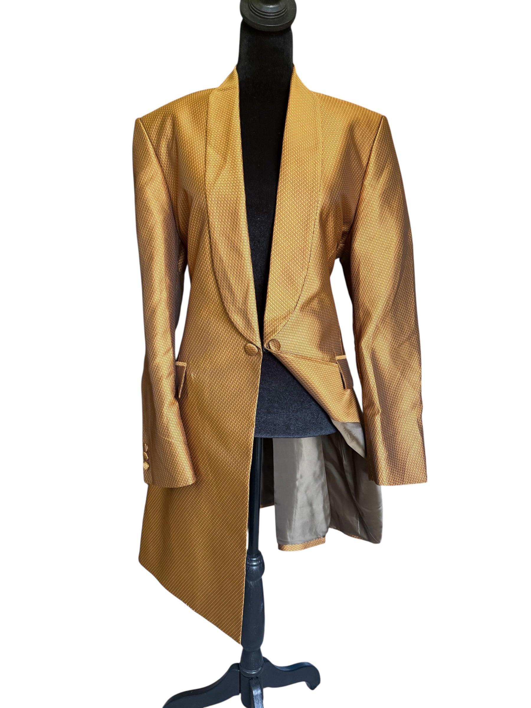 Saddle Seat (Coat 1)