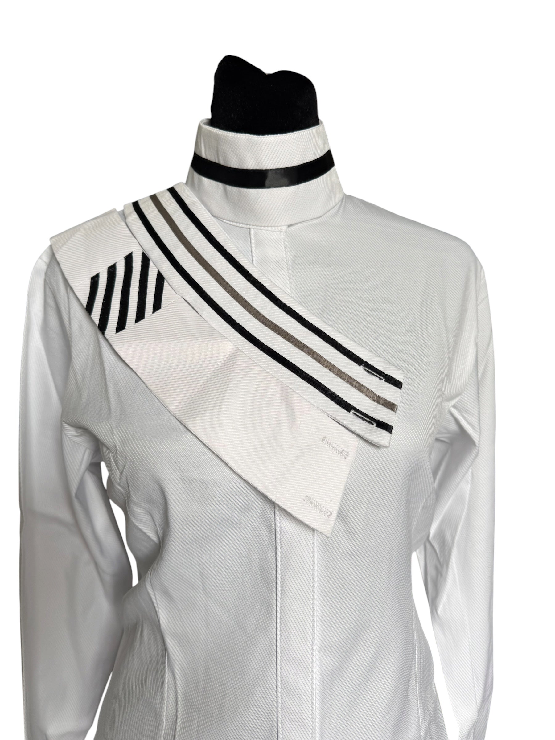 English Show Shirt White with Black and Grey