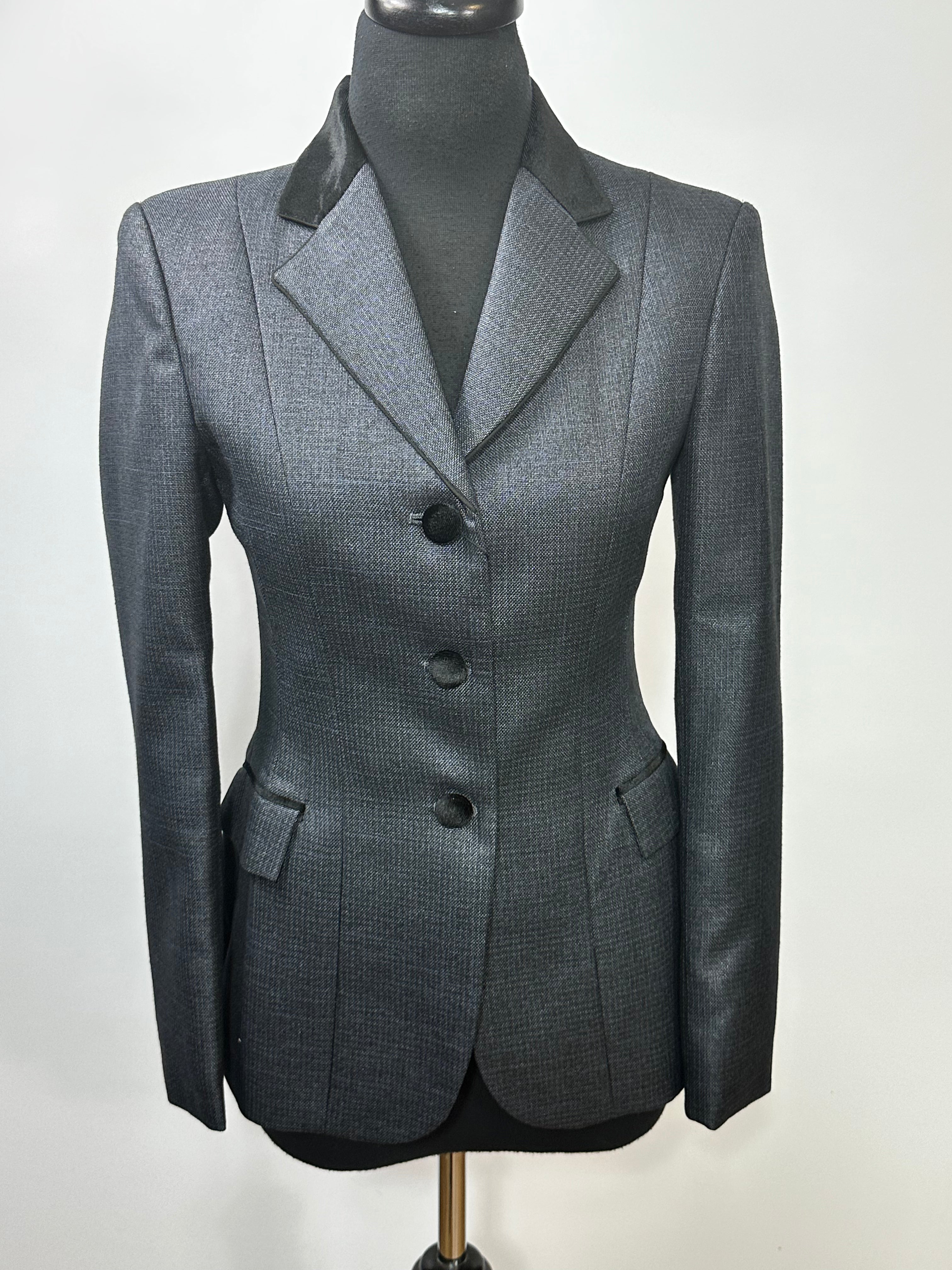 English Show Coat Dark Grey and Black with Sheen Fabric Code R313