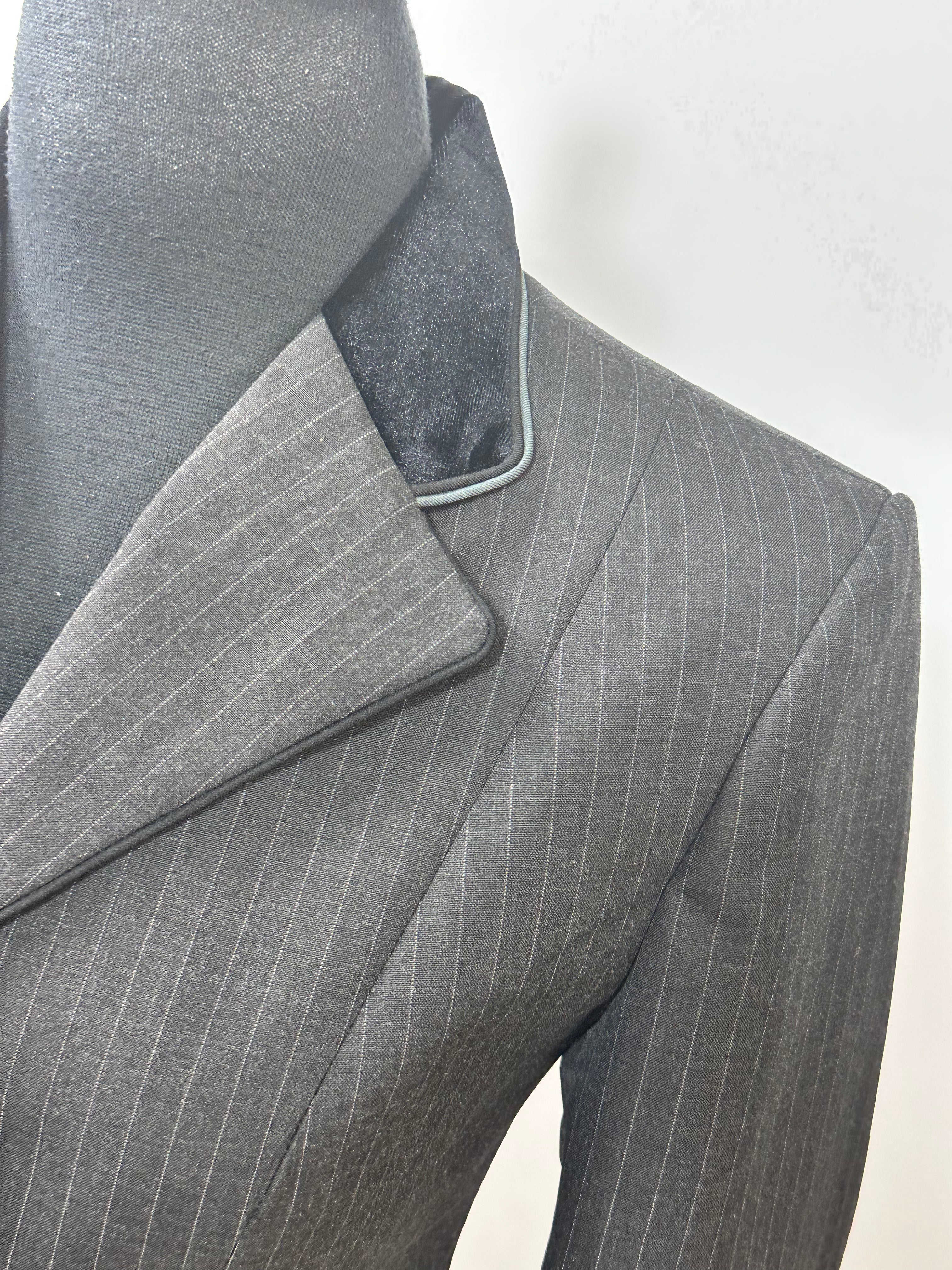 English Show Coat Charcoal Grey Stripe R119